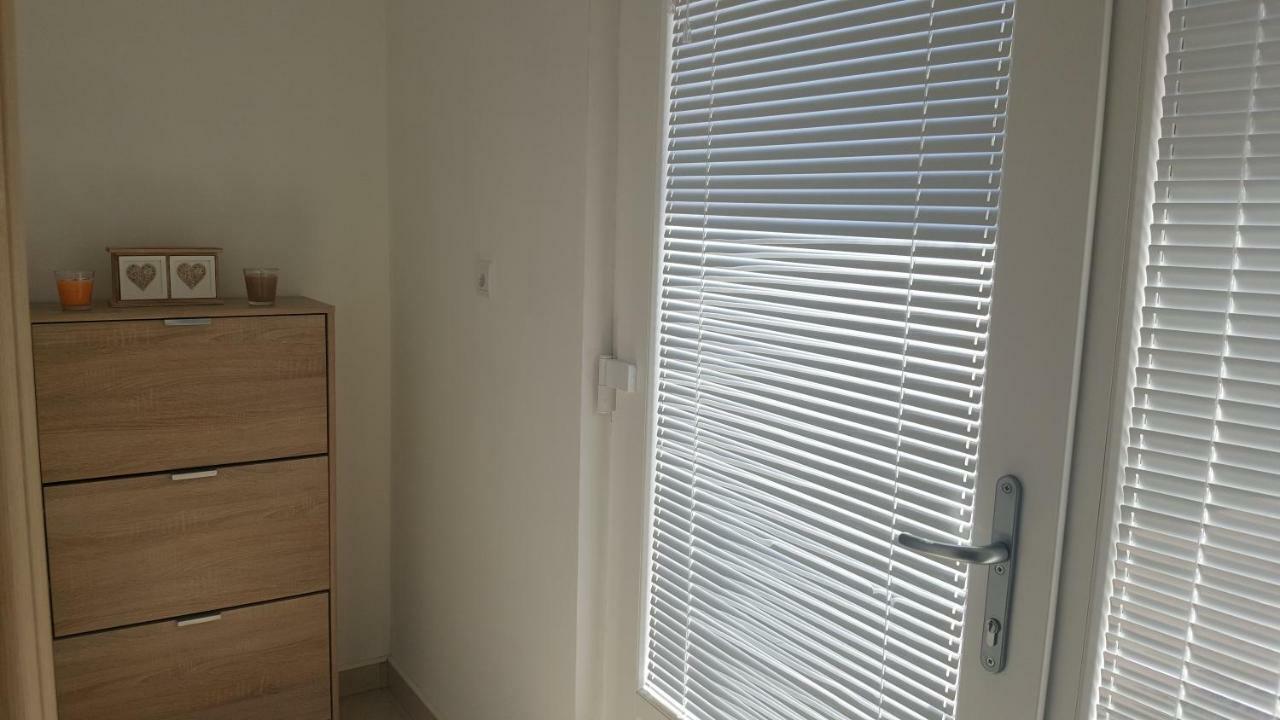 Apartment Sunce Шибеник Екстер'єр фото