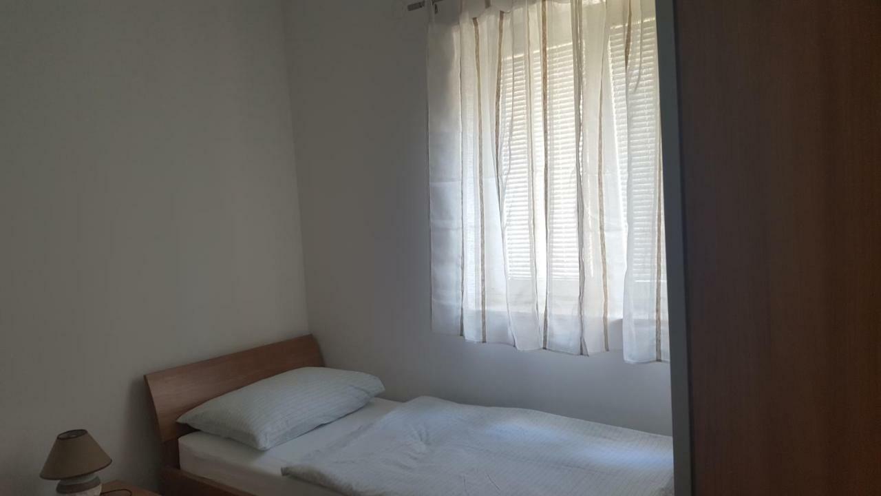 Apartment Sunce Шибеник Екстер'єр фото