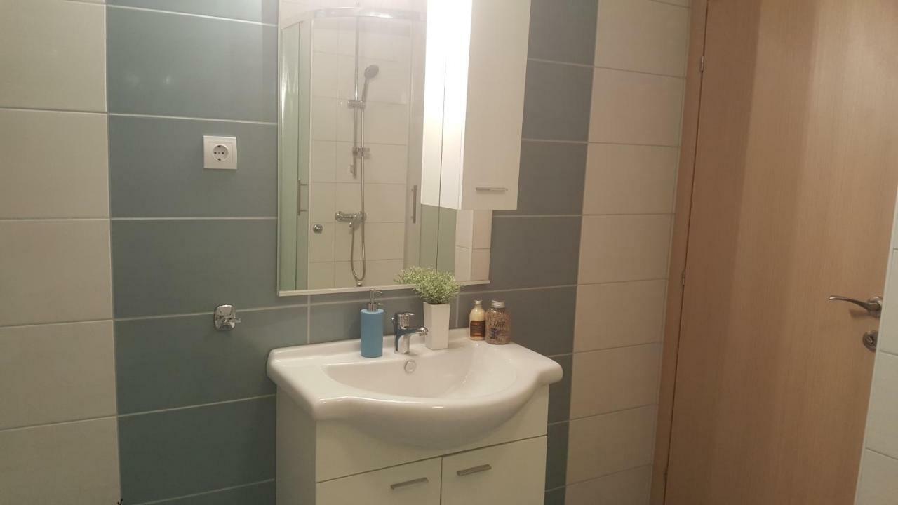 Apartment Sunce Шибеник Екстер'єр фото