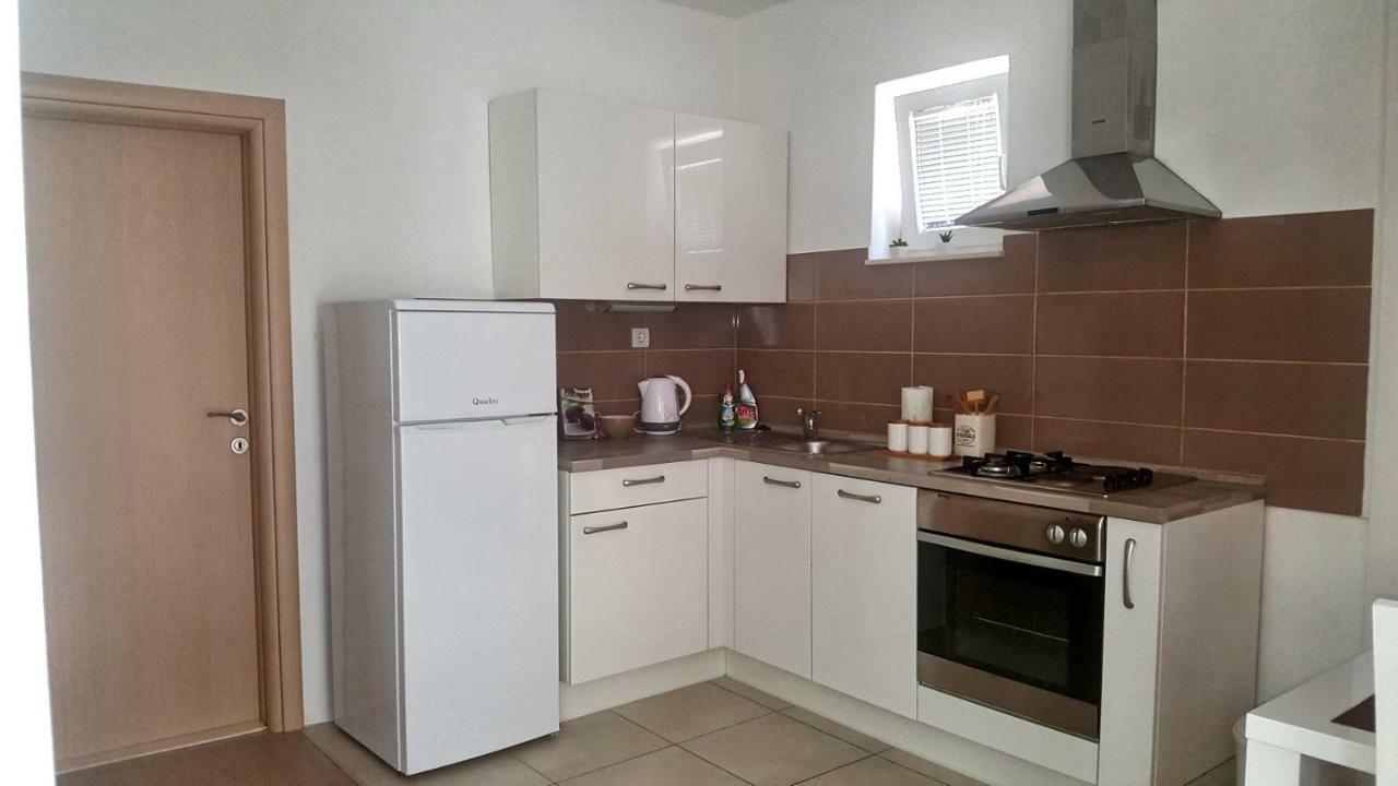 Apartment Sunce Шибеник Екстер'єр фото